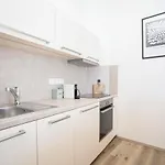 Days - Two-bedroom With Workspace Right Next To Old Town Square Appartement Prague