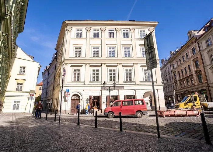 Days - Two-bedroom With Workspace Right Next To Old Town Square *