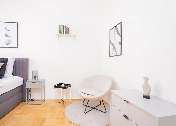 Lejlighed Days - Two-bedroom With Workspace Right Next To Old Town Square Prag